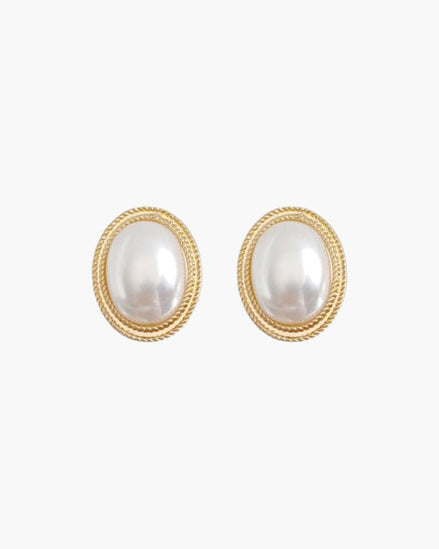 Radiance Oval Pearl Studs